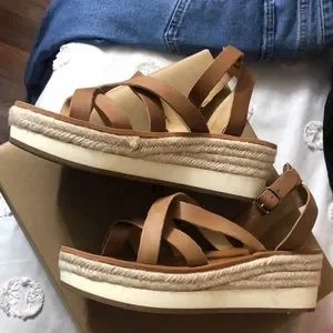 Lucky Brand Shoes Lucky Brand Jakina Leather Sandals With Box